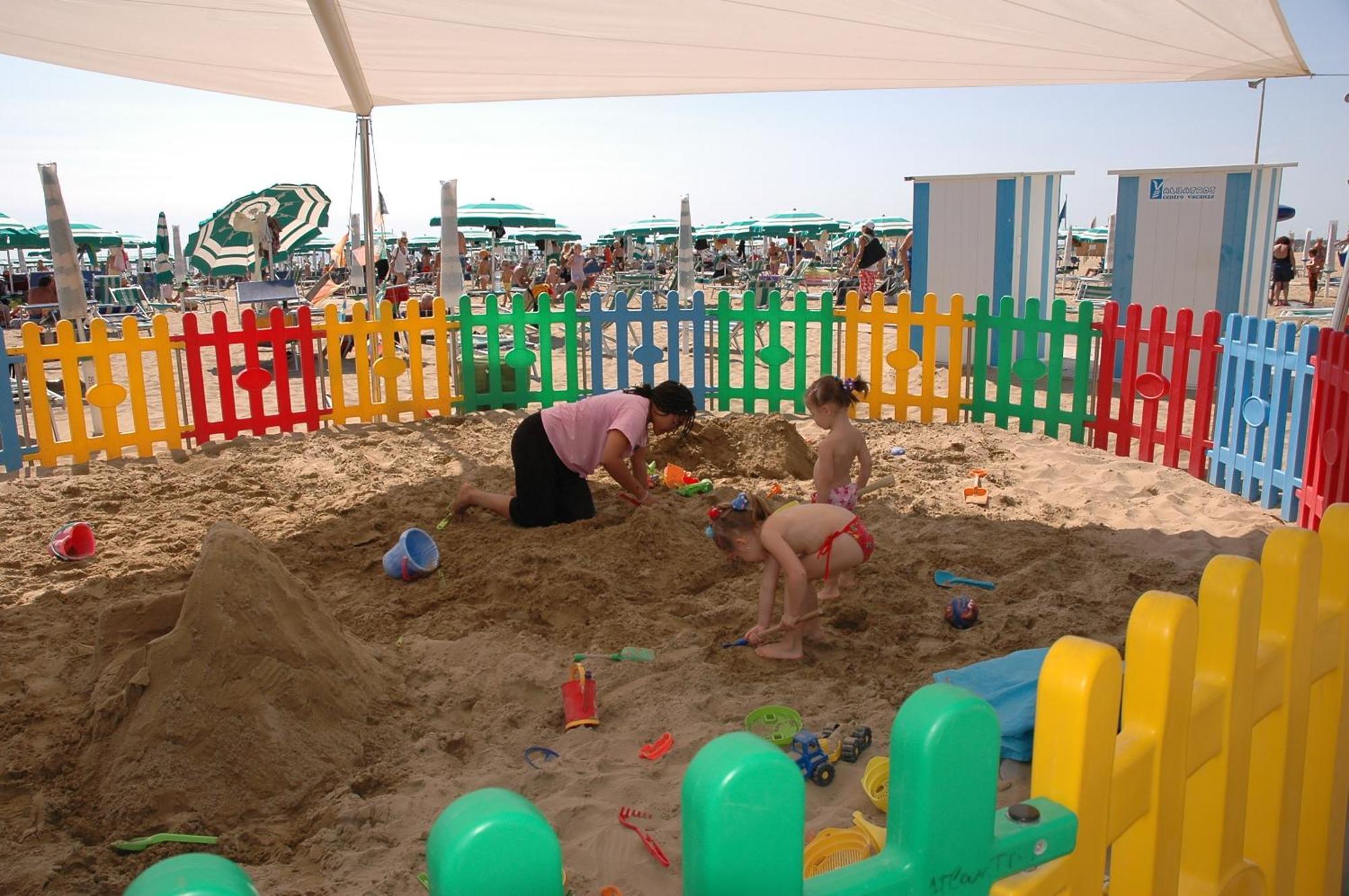 Villaggio Los Nidos Lignano Sabbiadoro Eksteriør billede